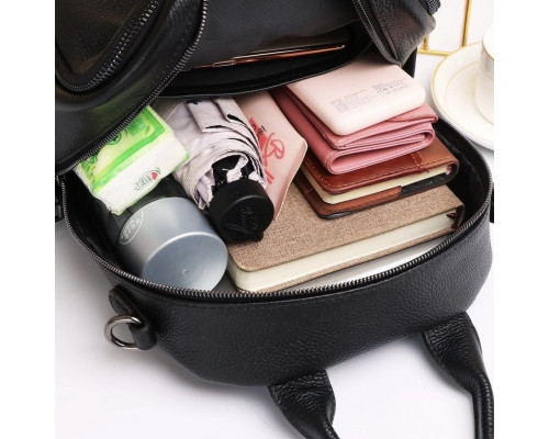 Шкіряний жіночий рюкзак міський 30х24х13, матова сумка на плечі, чорна