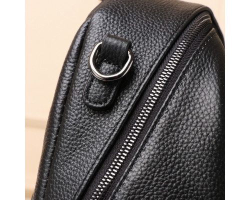 Шкіряний жіночий рюкзак міський 30х24х13, матова сумка на плечі, чорна