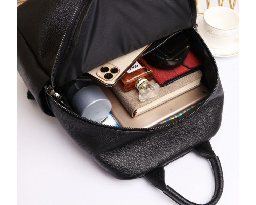 Жіночий шкіряний рюкзак міського типу 23х30х13, сумка на спину під мат, чорна