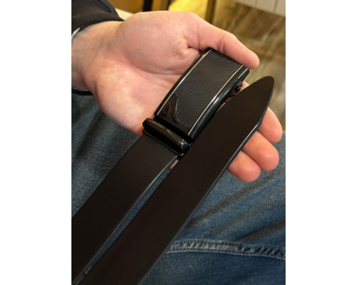 Чоловічий шкіряний ремінь із пряжкою автомат 8490