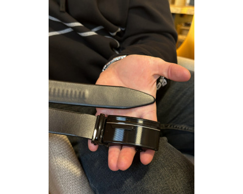 Чоловічий шкіряний ремінь із пряжкою автомат 4978