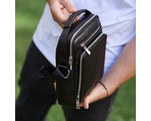 Чоловіча сумка-барсетка через плече з ручкою 21х26х6 сумка месенджер шкіряна Tiding Bag M616932 чорна