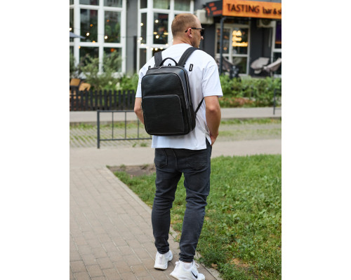 Класичний чоловічий рюкзак зі шкіри 42х30х16, практичний аксесуар для ноутбука та документів, чорний