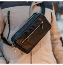 Чоловіча шкіряна чорна сумка на пояс бананка Кентукки глянець