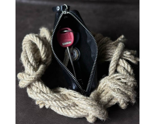 Ключниця чорна гладка унісекс