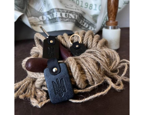 Брелок Тризуб чорний унісекс