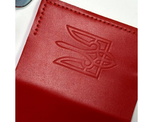 Обкладинка на паспорт жіноча червона Тризуб