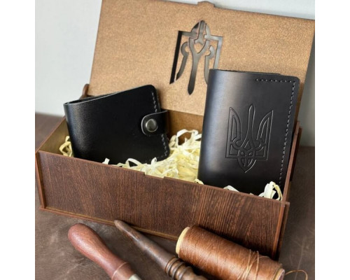 Жіночий подарунковий набір з гаманця Біфолд та обкладинки на паспорт