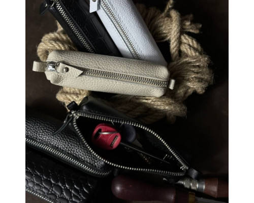 Жіночий набір з гаманця, обкладинки на паспорт та ключниці в червоному кольорі