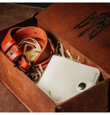 Жіночий подарунковий набір з ременя Dakota та гаманця Біфолд