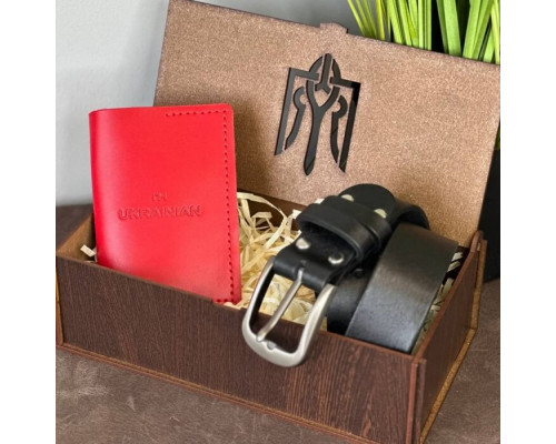 Жіночий подарунковий набір з ременя Dakota та обкладинки на паспорт