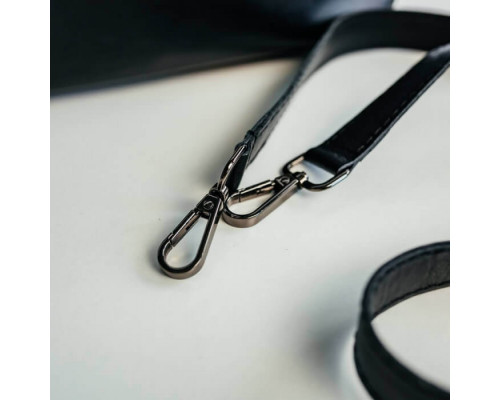 Жіноча сумка Париж чорна гладка