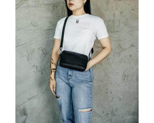 Жіноча сумка Париж чорна гладка