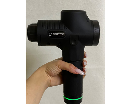 Ударний перкусійний масажер Boostex (massage gun) з 30 режимами, 21 насадкою, батареєю 2500mAh та кейсом