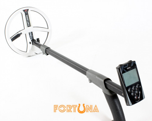 XP DEUS 22.5 HF RC с блондинкой