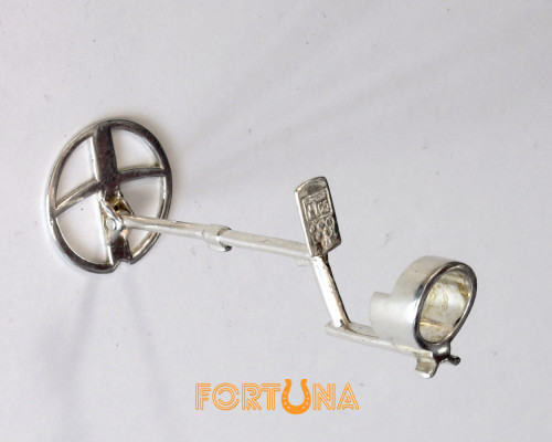 Срібний брелок XP Deus 28 RC