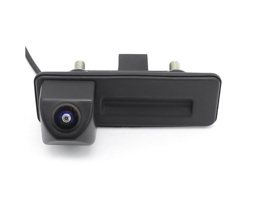 Автомобильная камера заднего вида Skoda Octavia Fabia Superb Rapid Volkswagen Passat Touareg Sharan Tiguan Audi (2803)