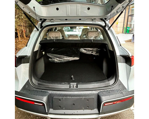 Защитная накладка на порог багажника для автомобиля BYD Yuan up из углеродного волокна