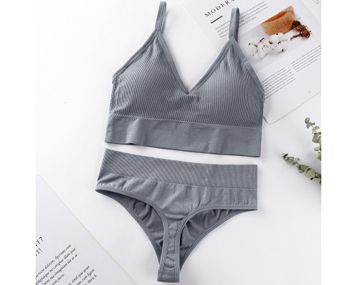 Бесшовный комплект женского белья в рубчик трусы и топ 1608# Серый XL 85 ABC