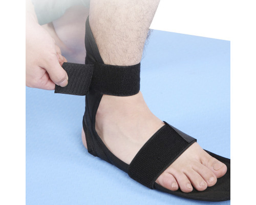 Приспособление для подъема ноги после травмы, с парализованной конечностью либо в гипсе