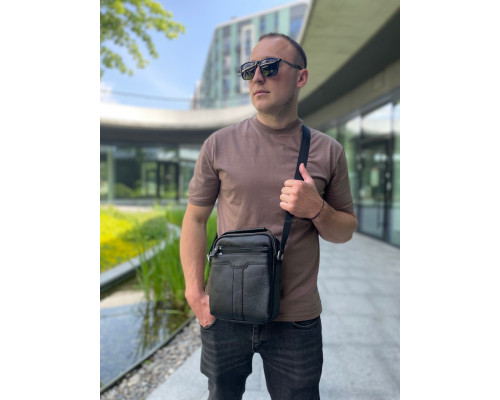 Шкіряна чоловіча сумка-барсетка 21х25х6, месенджер з ручкою Tiding Bag 73957 чорна