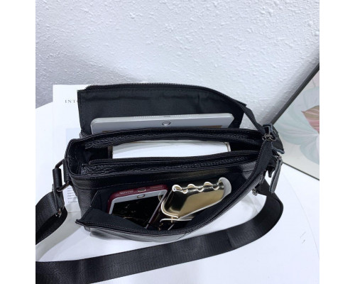 Чоловіча шкіряна сумка-месенджер, барсетка на одне плече 22x26x6 Tiding Bag 75-5271 чорна