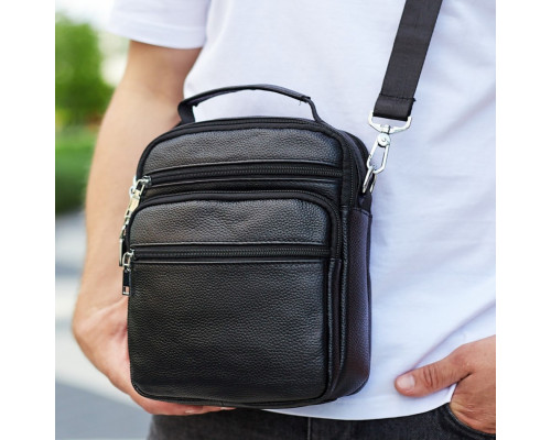 Чоловіча чорна шкіряна сумка-барсетка 22х24х8, месенджер Bexhill A25-228C чорний