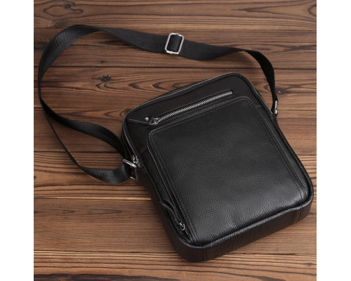Шкіряна чоловіча сумка-барсетка через плече 22х26х7 / месенджер для телефону та документів, чорний