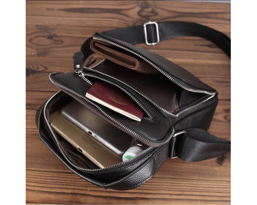 Шкіряна чоловіча сумка-барсетка 21х26х6, месенджер через плече з ручкою Tiding Bag M32432 чорний