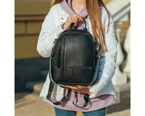 Жіночий шкіряний рюкзак міський 23х32х13, сумка для міста, подорожей та відпочинку, чорна
