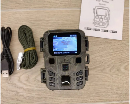 Фотопастка Suntek Mini 300 (301) — камера для охорони з датчиком руху, нічним зніманням і захистом IP66, кут огляду 70°, дальність до 20 м.