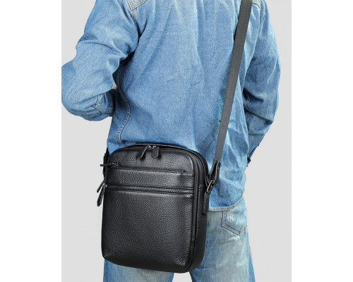 Шкіряна чоловіча сумка планшет через плече 23х26х8, наплічна барсетка Tiding Bag MN-284334 чорна