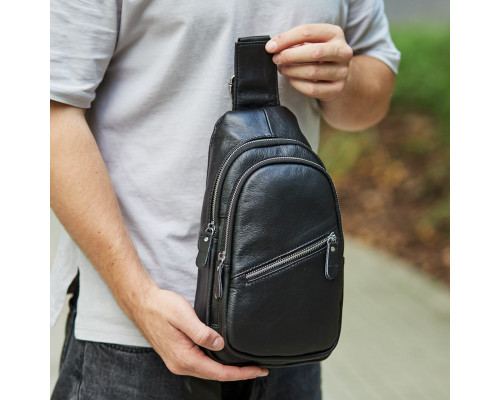 Чоловіча нагрудна сумка рюкзак 31х17х9, бананка зі шкіри на плечі Tiding Bag 79906 чорна