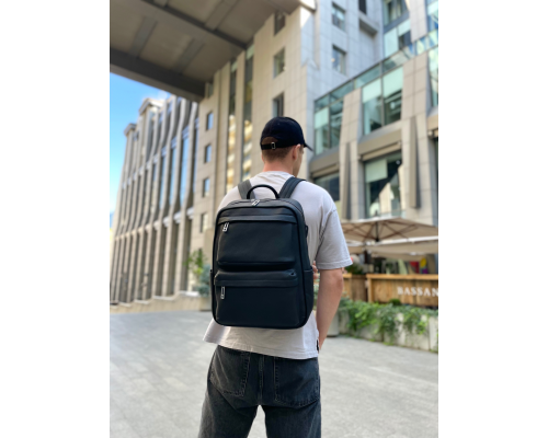 Чоловічий рюкзак для ноутбука та поїздок з натуральної шкіри 40х30х16, сумка наплічна Tiding Bag, чорна