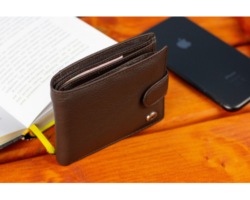 Шкіряне чоловіче портмоне на кнопці ST Leather ST104 Коричневе